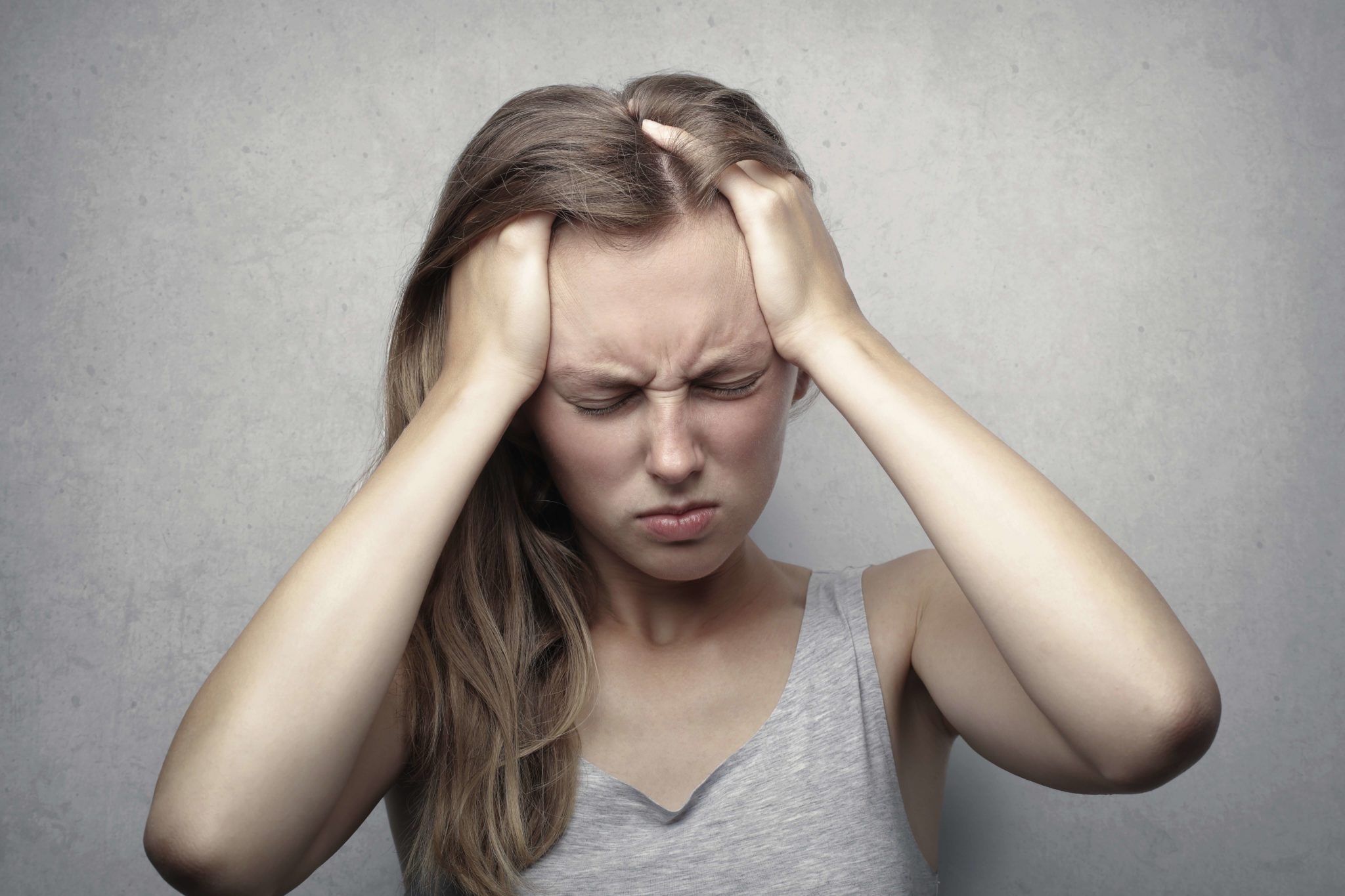 Как TMJ расстройство может вызвать головные боли, которые оставляют вас в поисках помощи особенность изображения