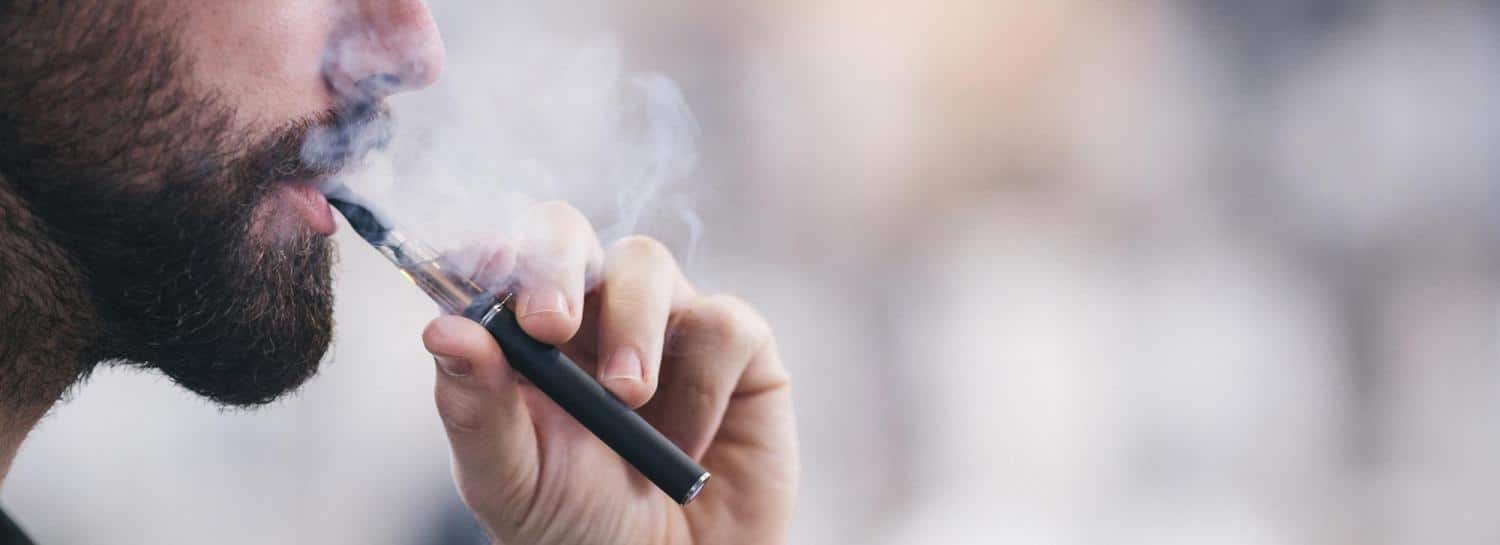 vaping can cause dry sockets after tooth extraction