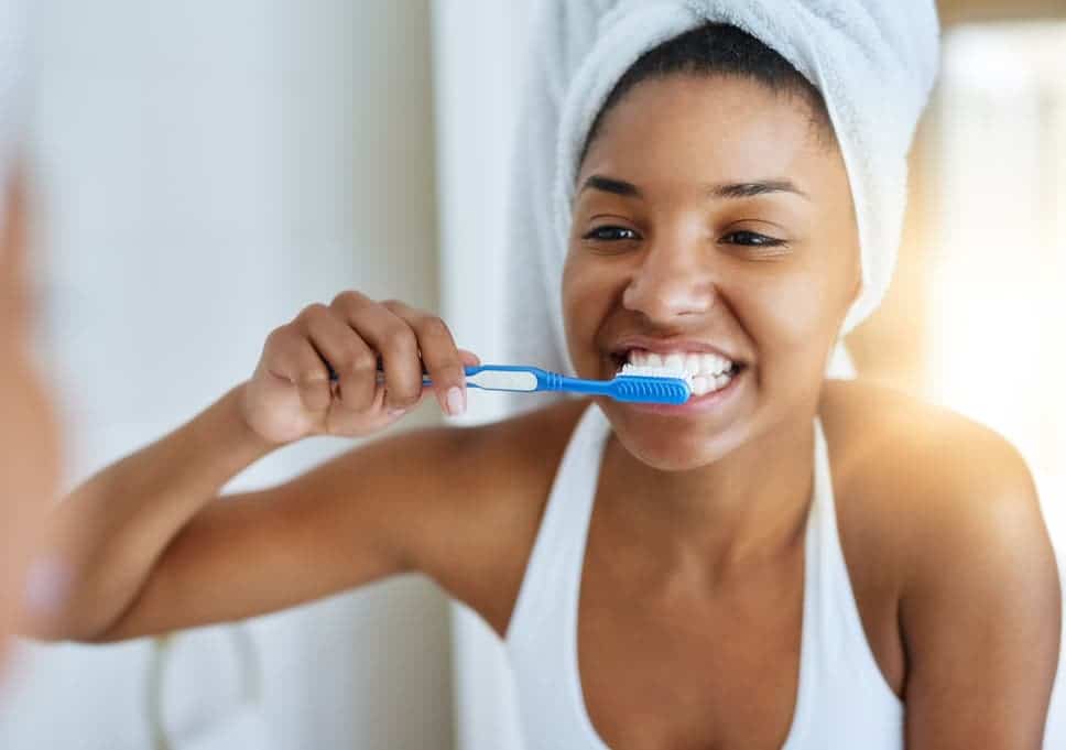 erforderliche Hygiene für Zahnverblendungen