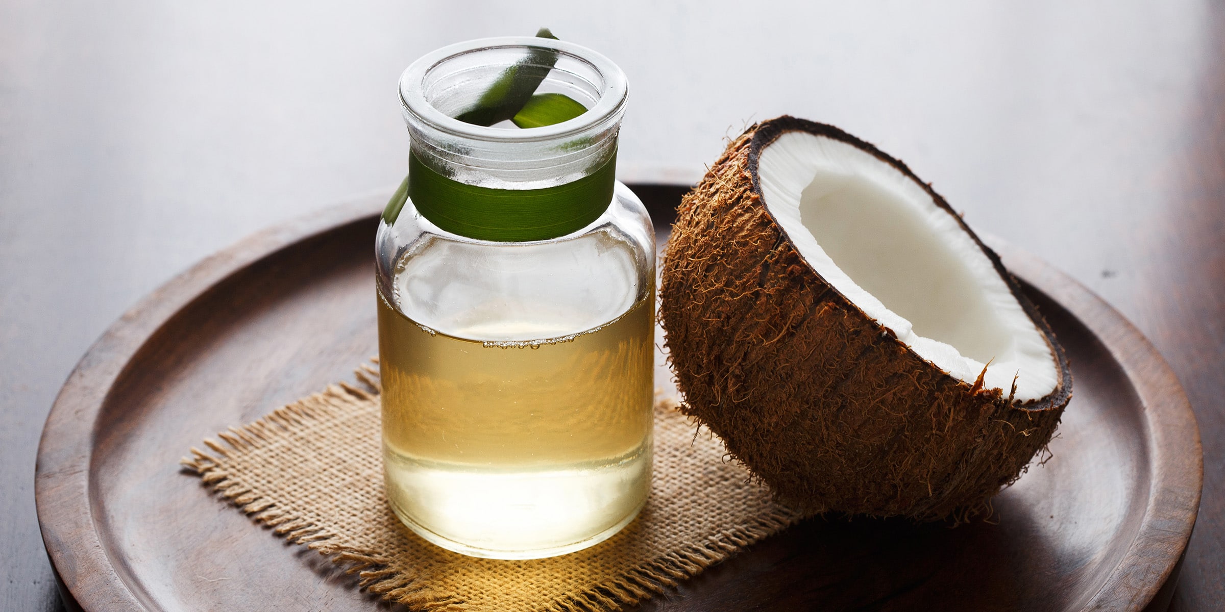 beneficios de usar el aceite de coco para extraer aceite
